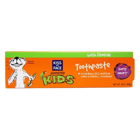 Kiss My Face, Creme Dental Kids com Flúor, Sabor Frutas Vermelhas - 113 g - Image 3