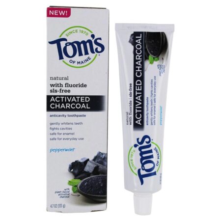 Tom's of Maine, Creme Dental de Carvão Ativado com Flúor, Hortelã-Pimenta - 133 g