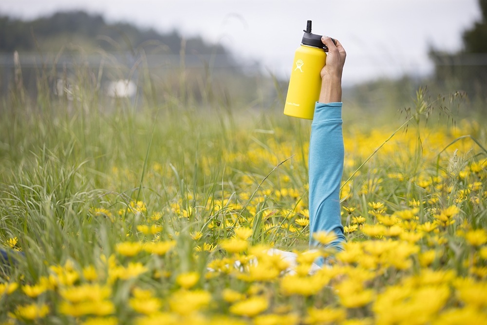 Tampa de palha de boca larga preta Hydro Flask - Imagem 2