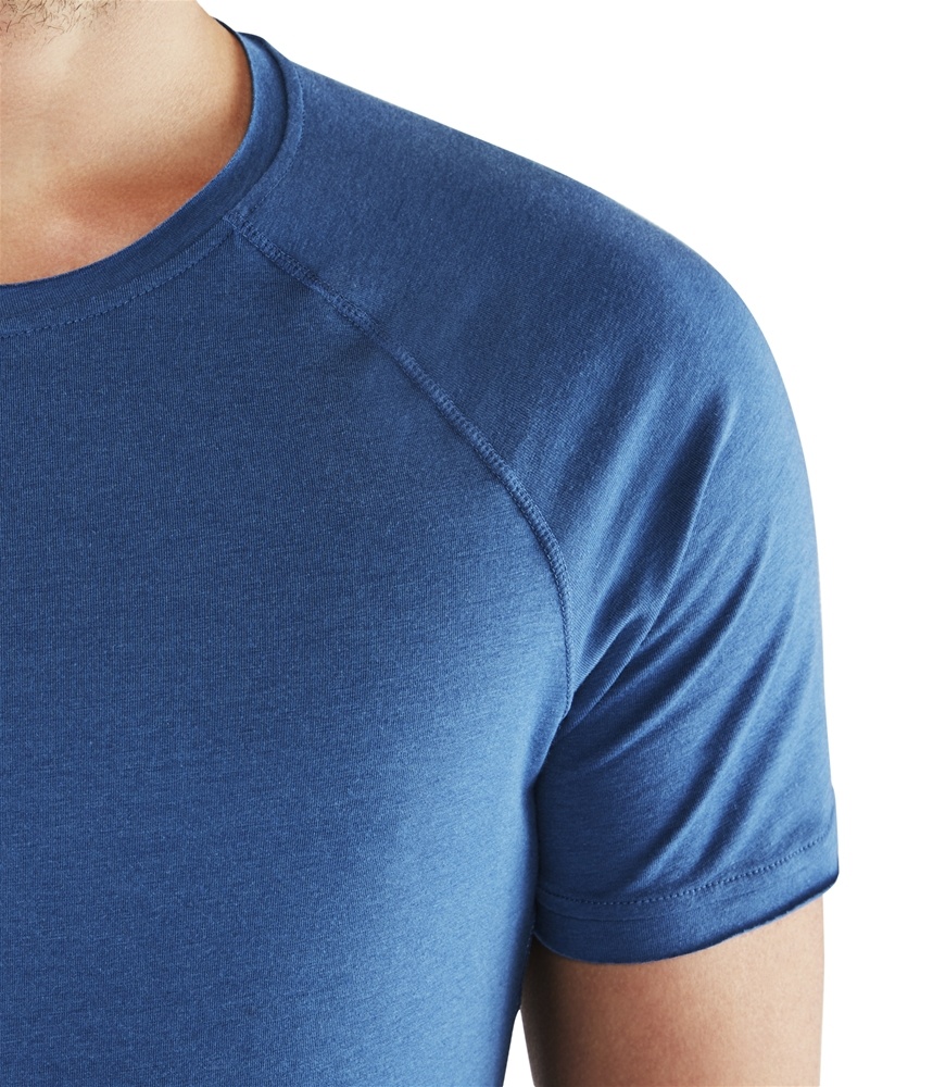 T de Raglan de desempenho Transcend masculino Aqua - Médio Manduka - Imagem 3