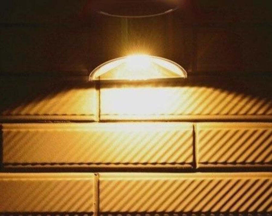 Luminária Para Jardim Wall Led com Painel Solar e Sensor de Movimento- 2 Unidades - Imagem 4