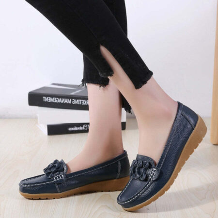 Mocassim Feminino de Couro Antiderrapante - Imagem 4