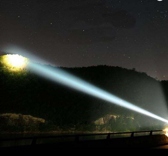 Super Lanterna Tática Zoom - A Mais Poderosa do Mundo - Imagem 6