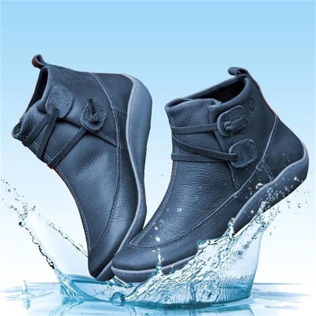 Bota Feminina de Couro - Frete Grátis