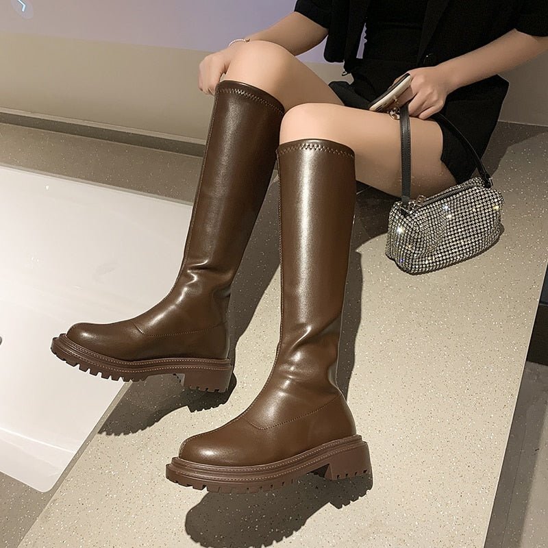 Bota Feminina Platform - Imagem 11