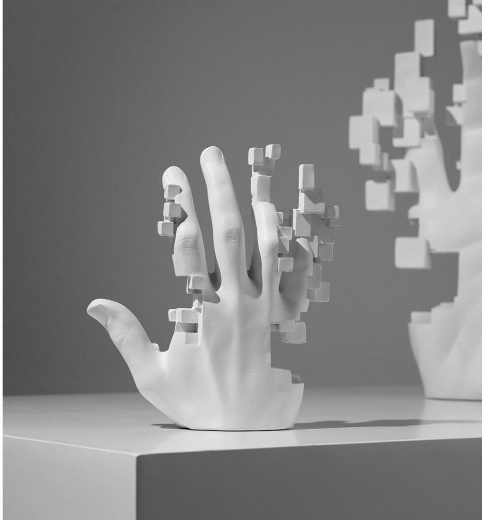 Escultura Decorativa Mão Abstrata - Imagem 4