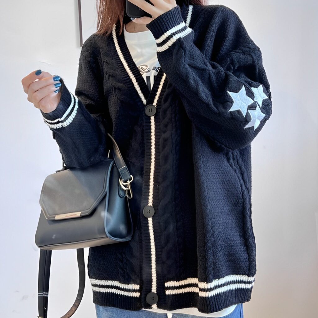 Cardigan Feminino de Inverno de Malha Bordado - Imagem 4