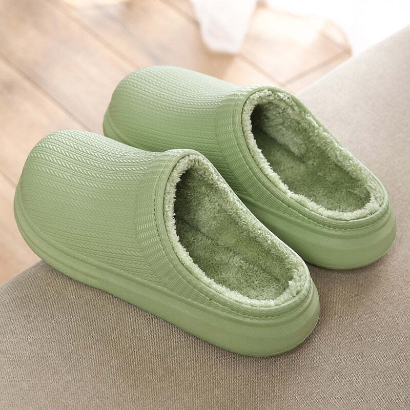 Pantufa Feminina de Inverno Antiderrapante | FlexyCozy - Imagem 3