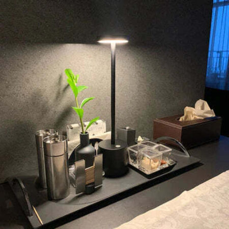Abajur Minimalista Impermeável Recarregável | ShineFlex - Imagem 2