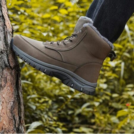 Bota Masculina de Inverno de Couro Pelúciada Fnac - Imagem 4