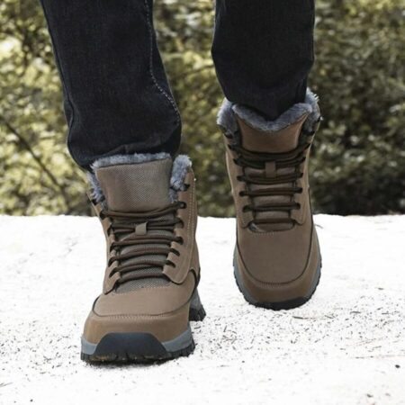 Bota Masculina de Inverno de Couro Pelúciada Fnac - Imagem 3