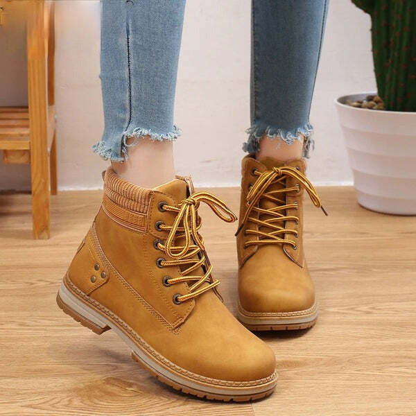 Bota em Couro Feminina de Inverno Fnac - Imagem 2