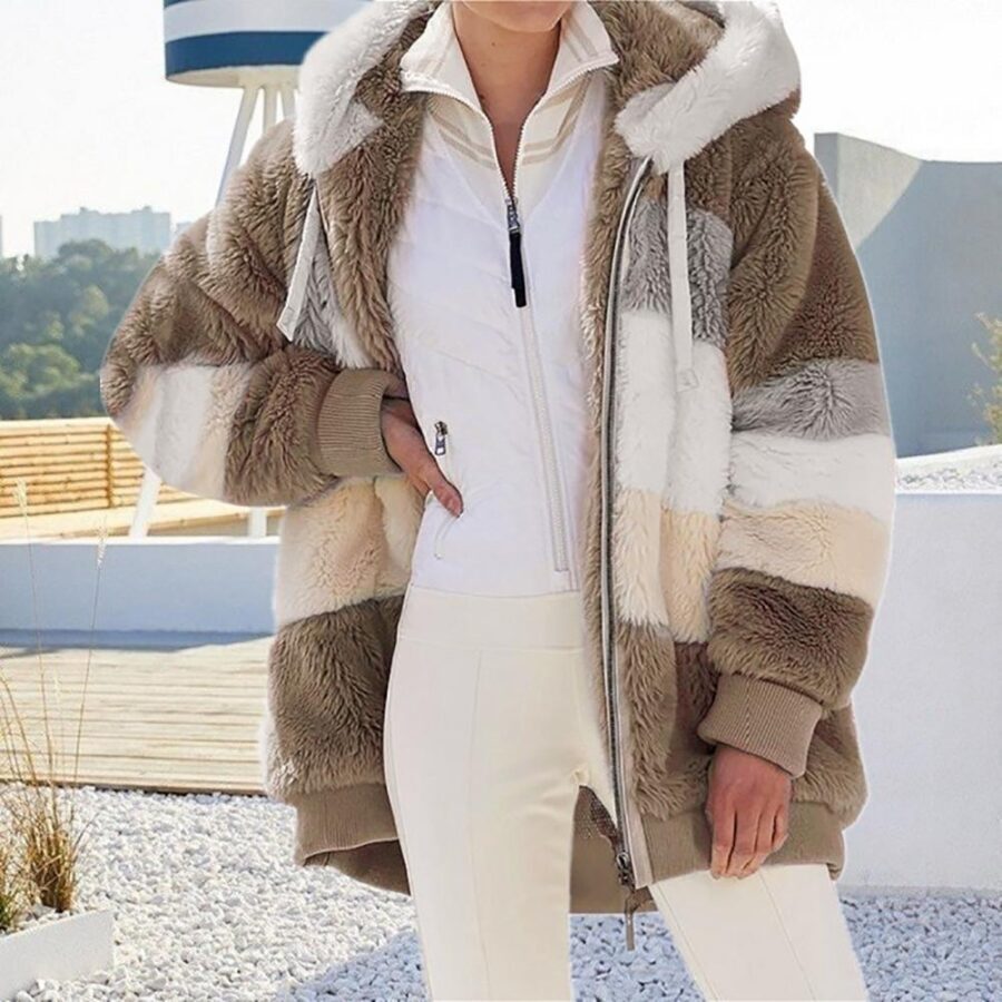Jaqueta Feminina de Inverno Peluciada com Capuz Fnac - Imagem 5