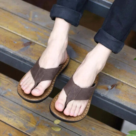 Sandália Masculina de Couro Antiderrapante Fnac - Imagem 2