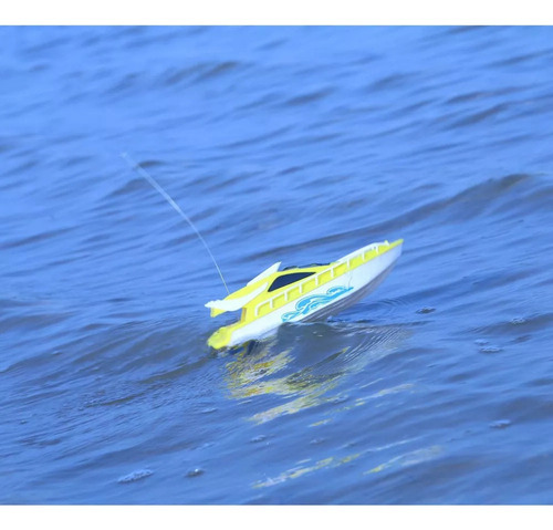 Barco De Controle Remoto Rc Boat 20km/h Impermeável - Imagem 9
