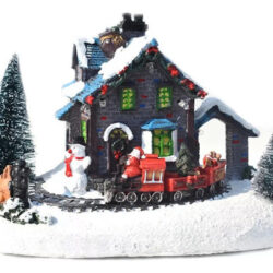 Decoração De Cidade Do Interior Com Trem De Natal Europeu A
