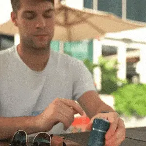 Barbeador Portátil com Carregamento USB