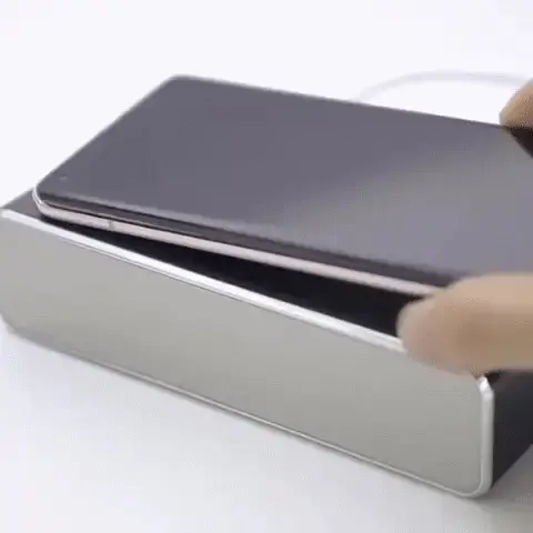 Relógio Digital Com Carregador Sem Fio - TechCharge